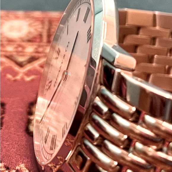 Tiffany & Co. Unisex Watch Classic Roman Numeral Design. Needs new battery. - Picture 9 of 12